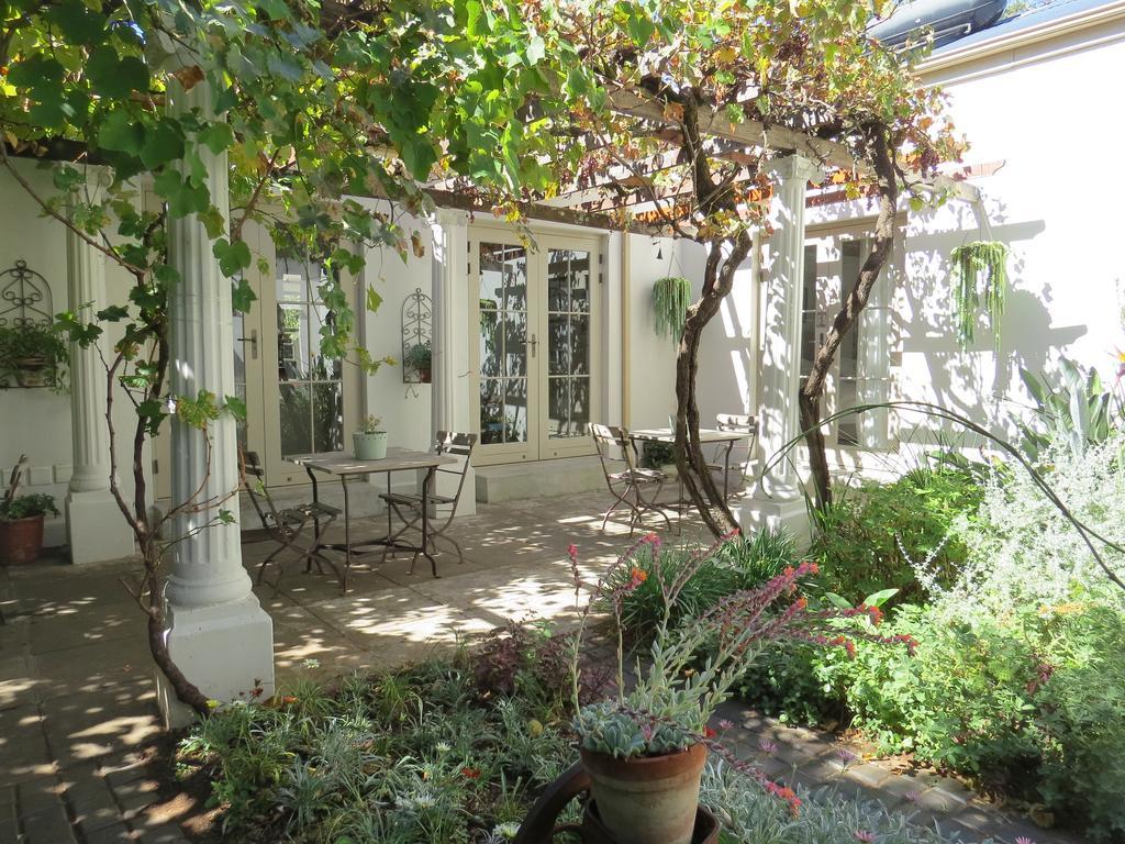 Au Pear Boutique Guest House Cape Town Exterior photo